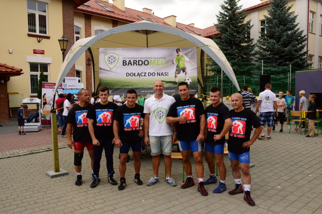 krośnieńska akademia piłkarska bardomed