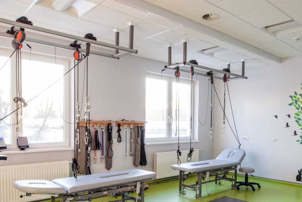 Urządzenie Sling Therapy do ćwiczeń w podwieszeniu zastępujące kabinę UGUL