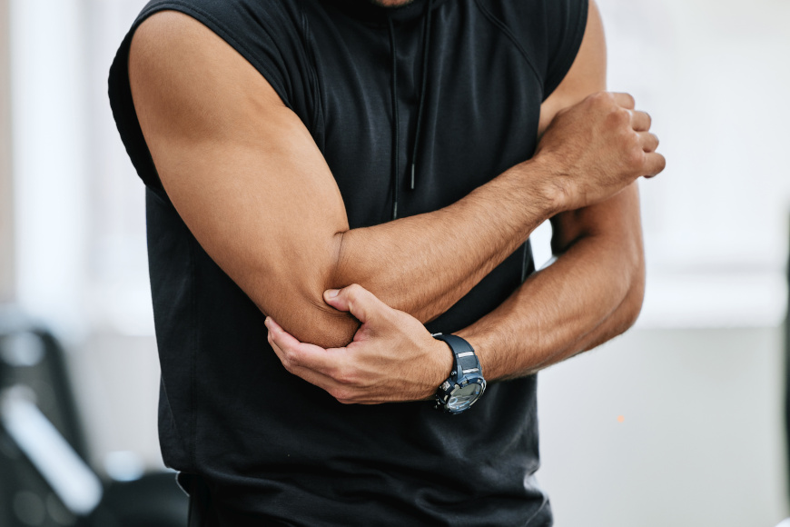 Przykurcz stawu łokciowego – ćwiczenia, masaż i nowoczesne zabiegi